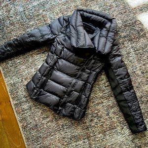 BCBGMAXAZRIA PUFFER JACKET